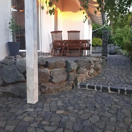 Ferienhaus Mit Ueberdachter Terrasse * Friedrichshausen